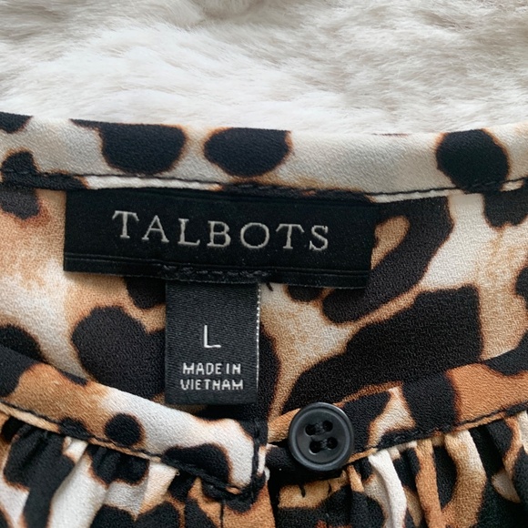 Talbots Leopard Print Short Sleeve Top- Size Large - Picture 3 of 11